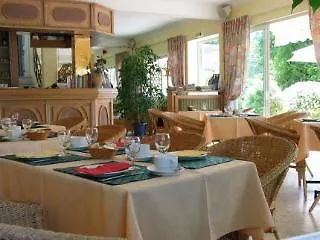 **  Hotel Pierre Loti Antibes Fransa
